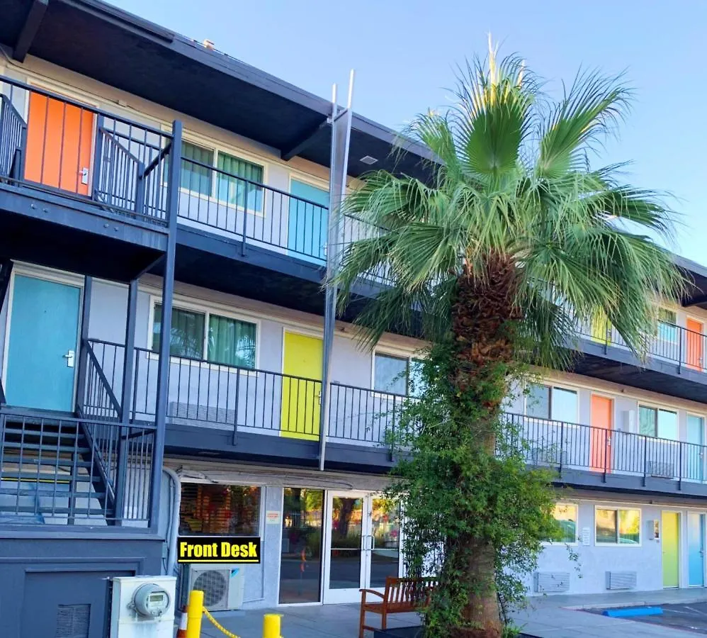 Bposhtels Las Vegas Hostel